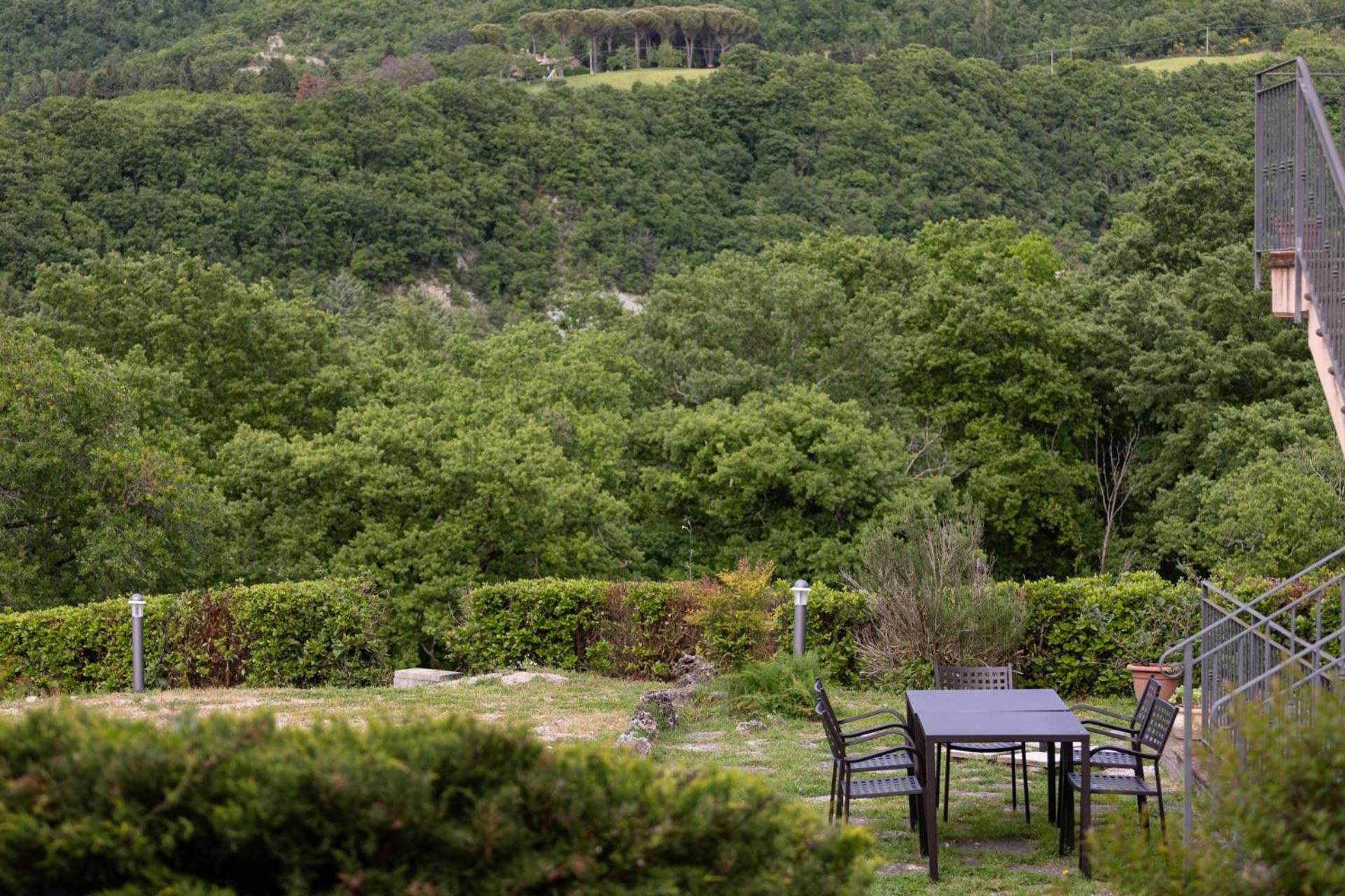 Relais Parco Del Subasio Villa Piano Delle Pieve Eksteriør billede